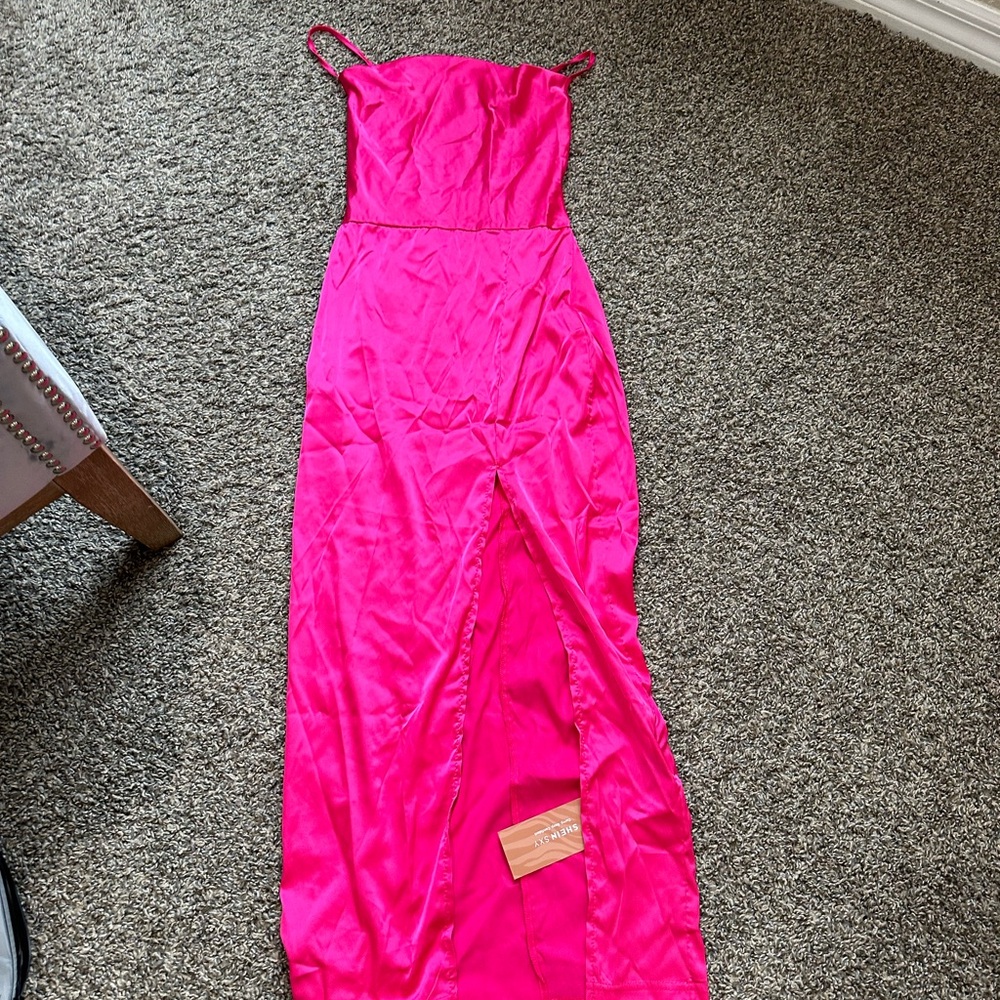 PINK DRESS WITH TAGS